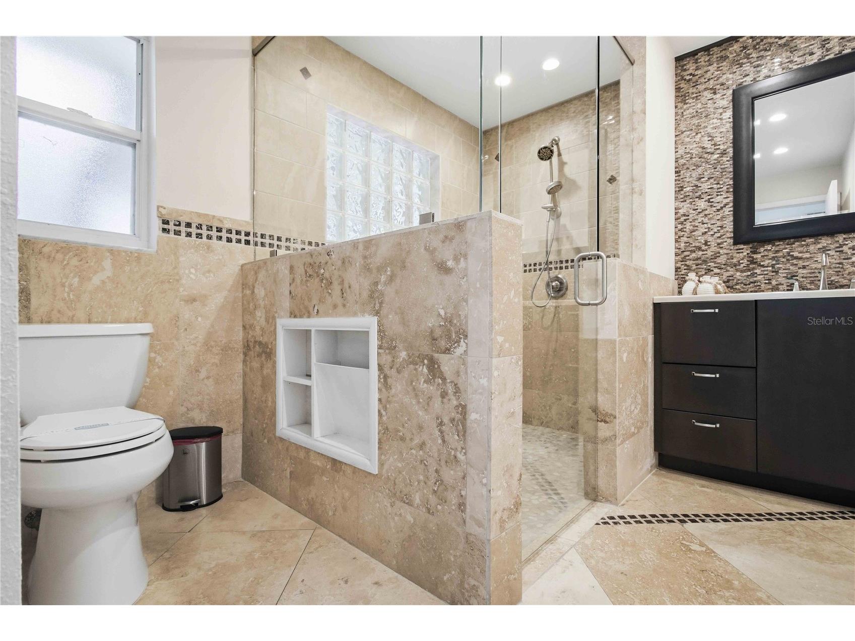 3629 Egerton Circle Sarasota FL 34233 A4697085 image22