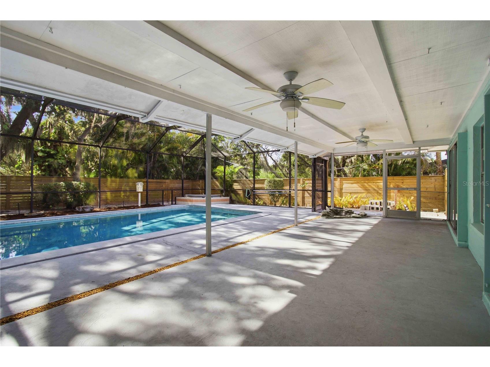 3629 Egerton Circle Sarasota FL 34233 A4697085 image36