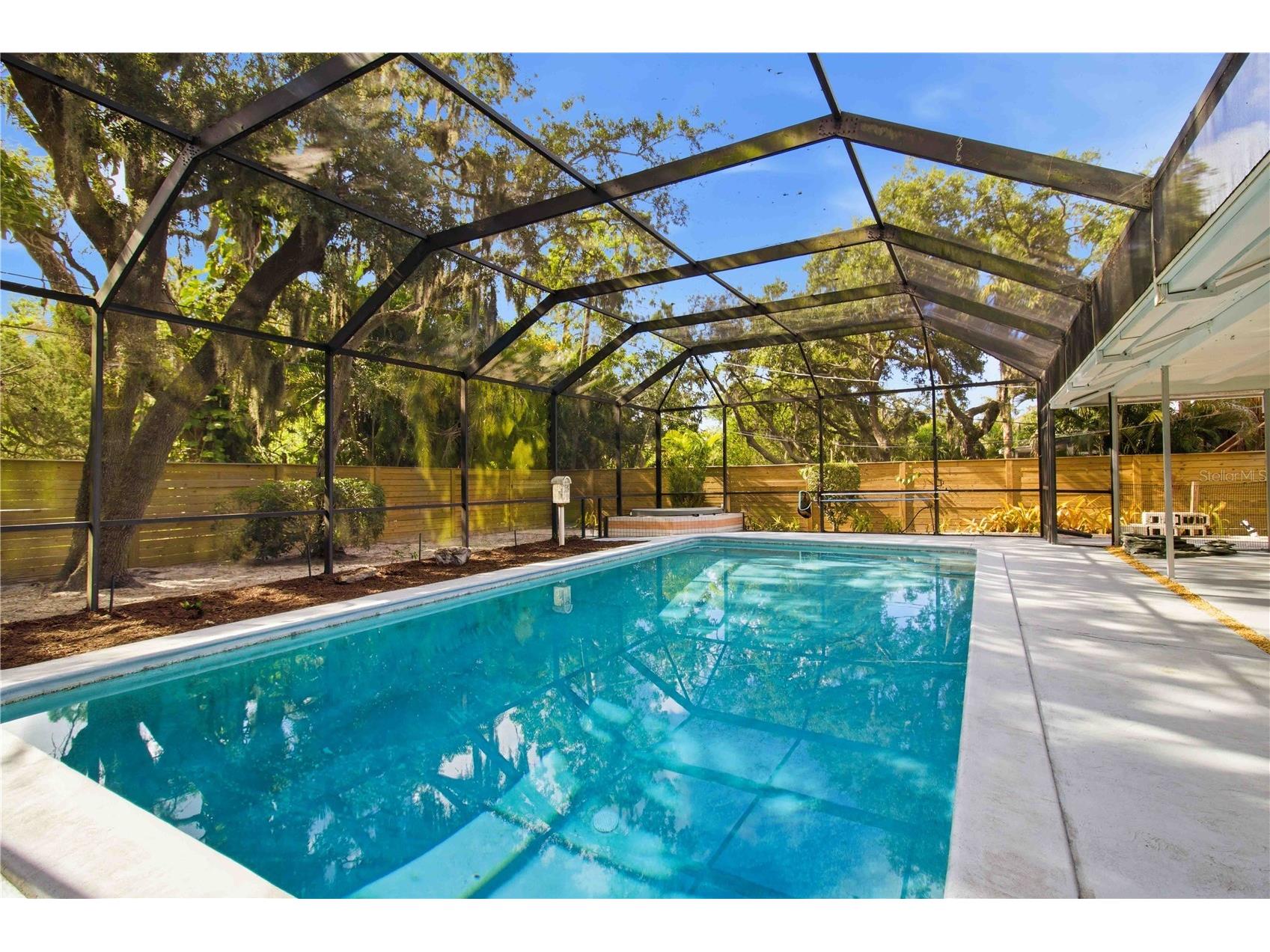 3629 Egerton Circle Sarasota FL 34233 A4697085 image37