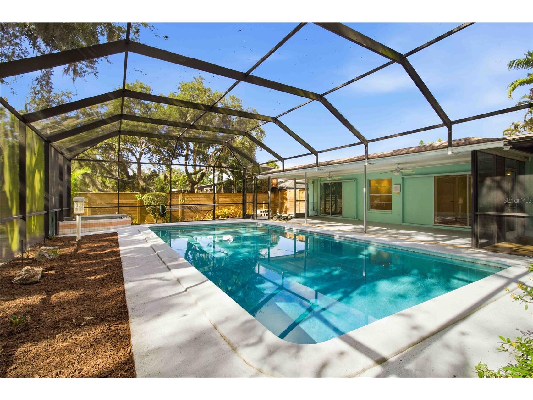 3629 Egerton Circle Sarasota FL 34233 A4697085 image39