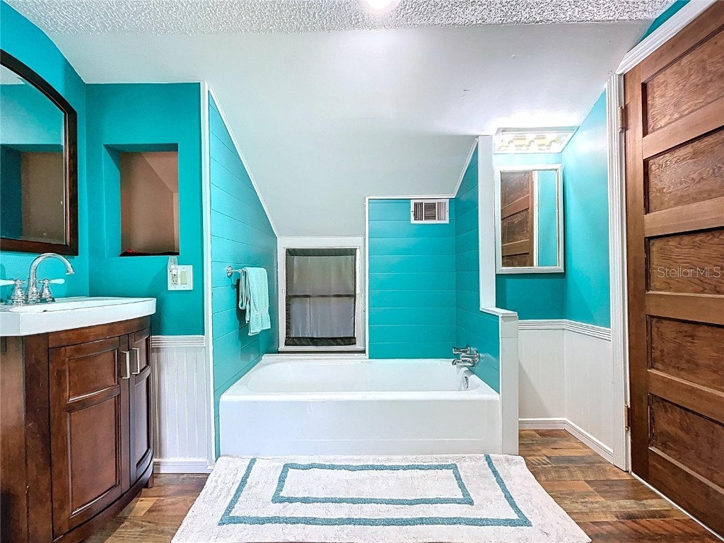 363 14th Street NW Largo FL 33770 TB8421096 image36