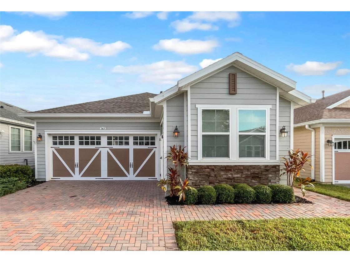363 Alcove Drive Groveland FL 34736 O6335931 image1