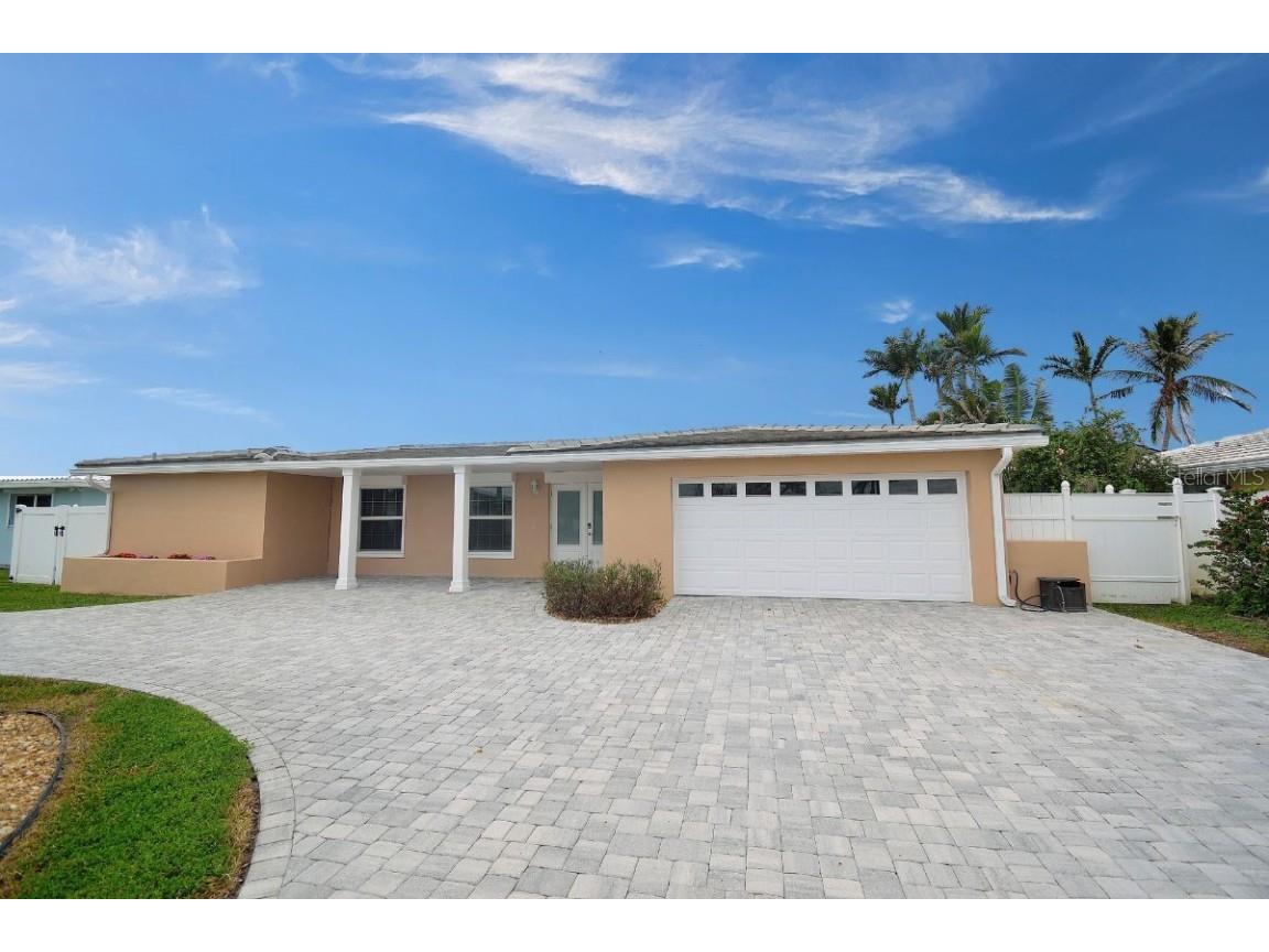 363 Brightwaters Drive Cocoa Beach FL 32931 - BANANA RIVER O6288643 image1
