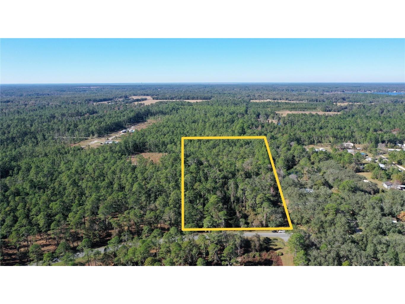 363 Crescent Lake Shore Drive Crescent City FL 32112 FC294897 image1