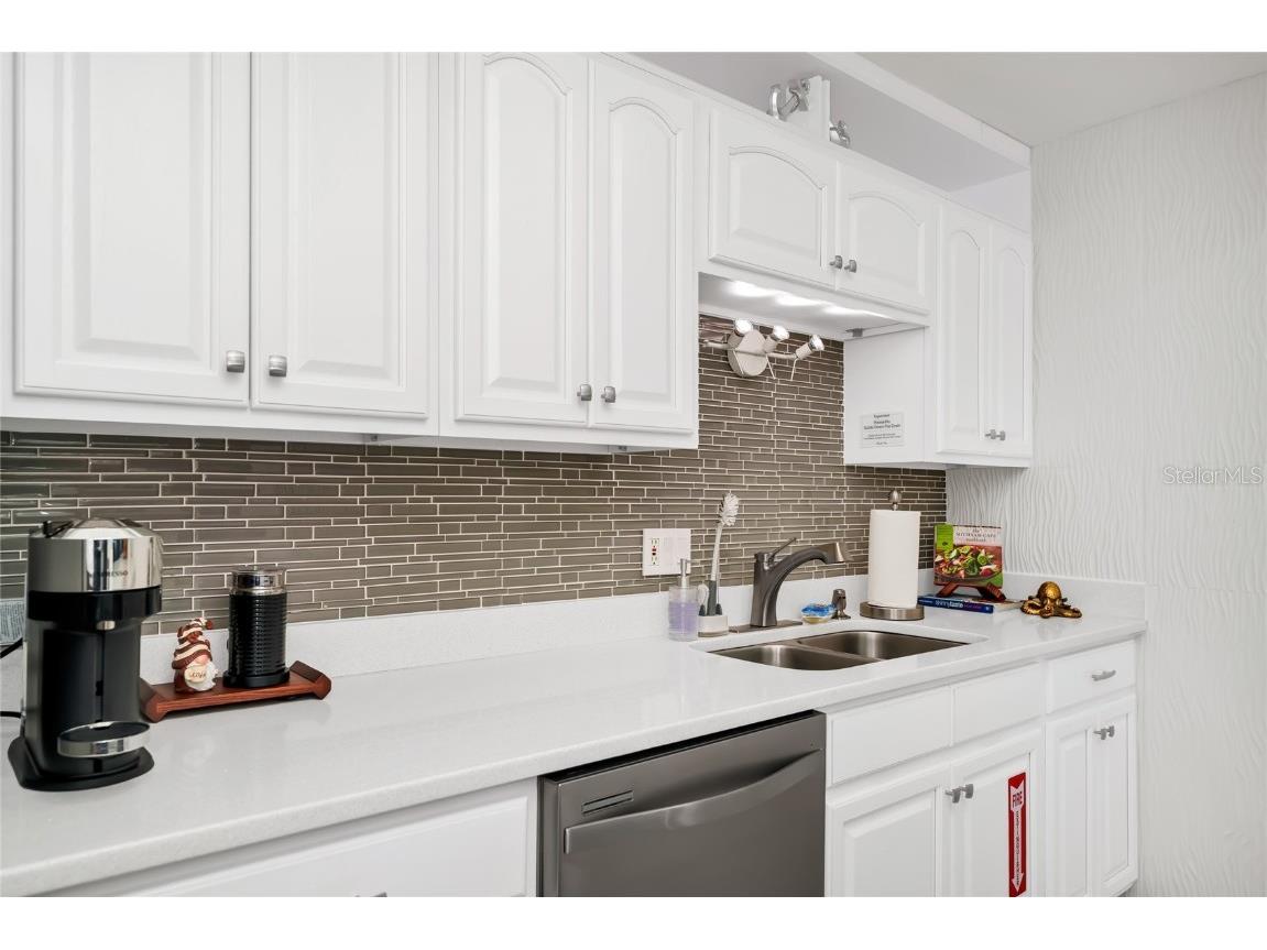 363 Harbor Dr Cape Canaveral FL 32920 O6358306 image11