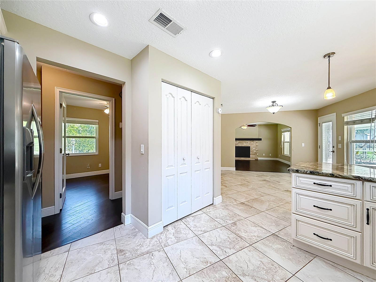 363 N Kensington Avenue Lecanto FL 34461 OM722965 image19
