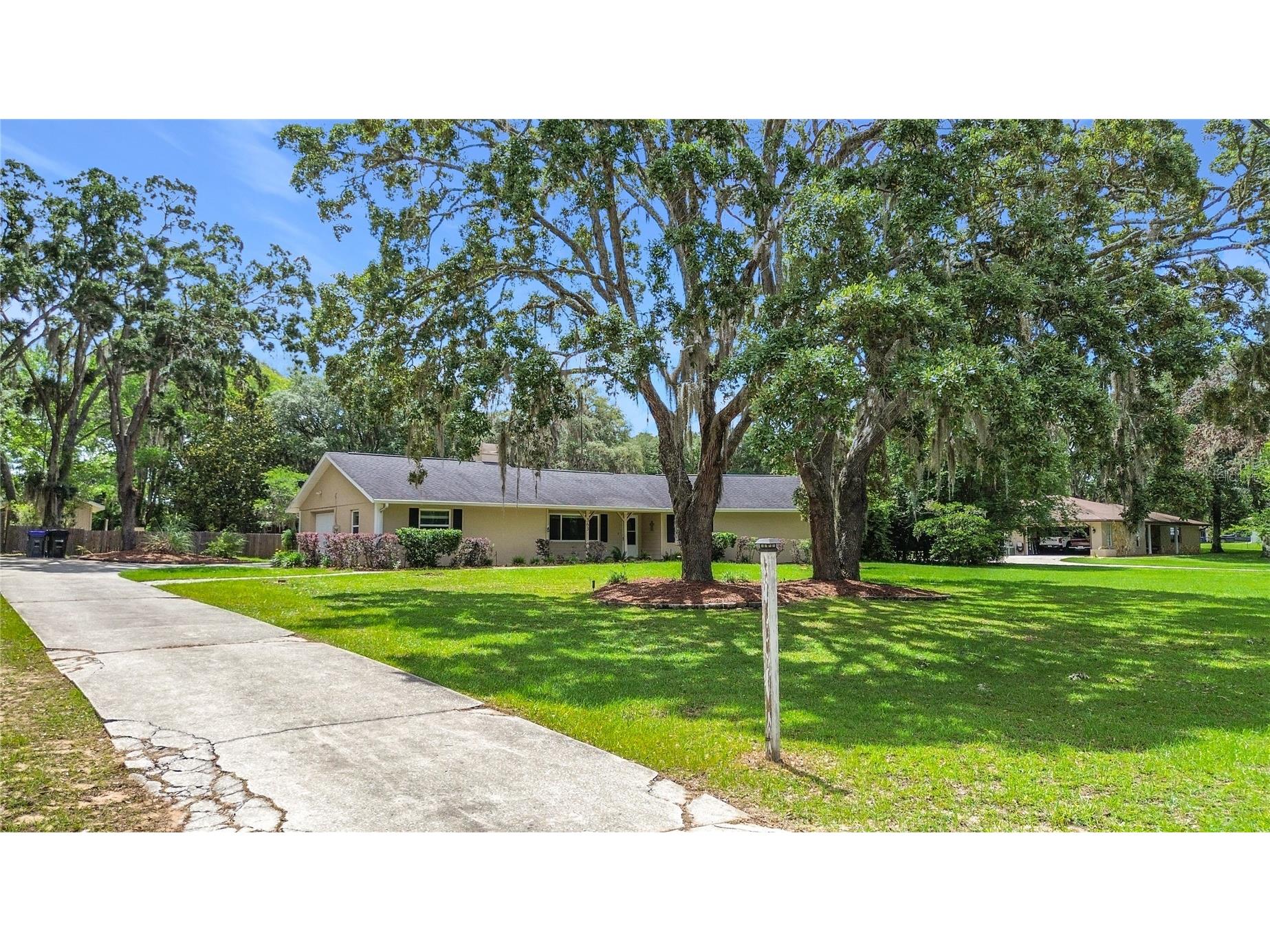 363 N Kensington Avenue Lecanto FL 34461 OM722965 image42