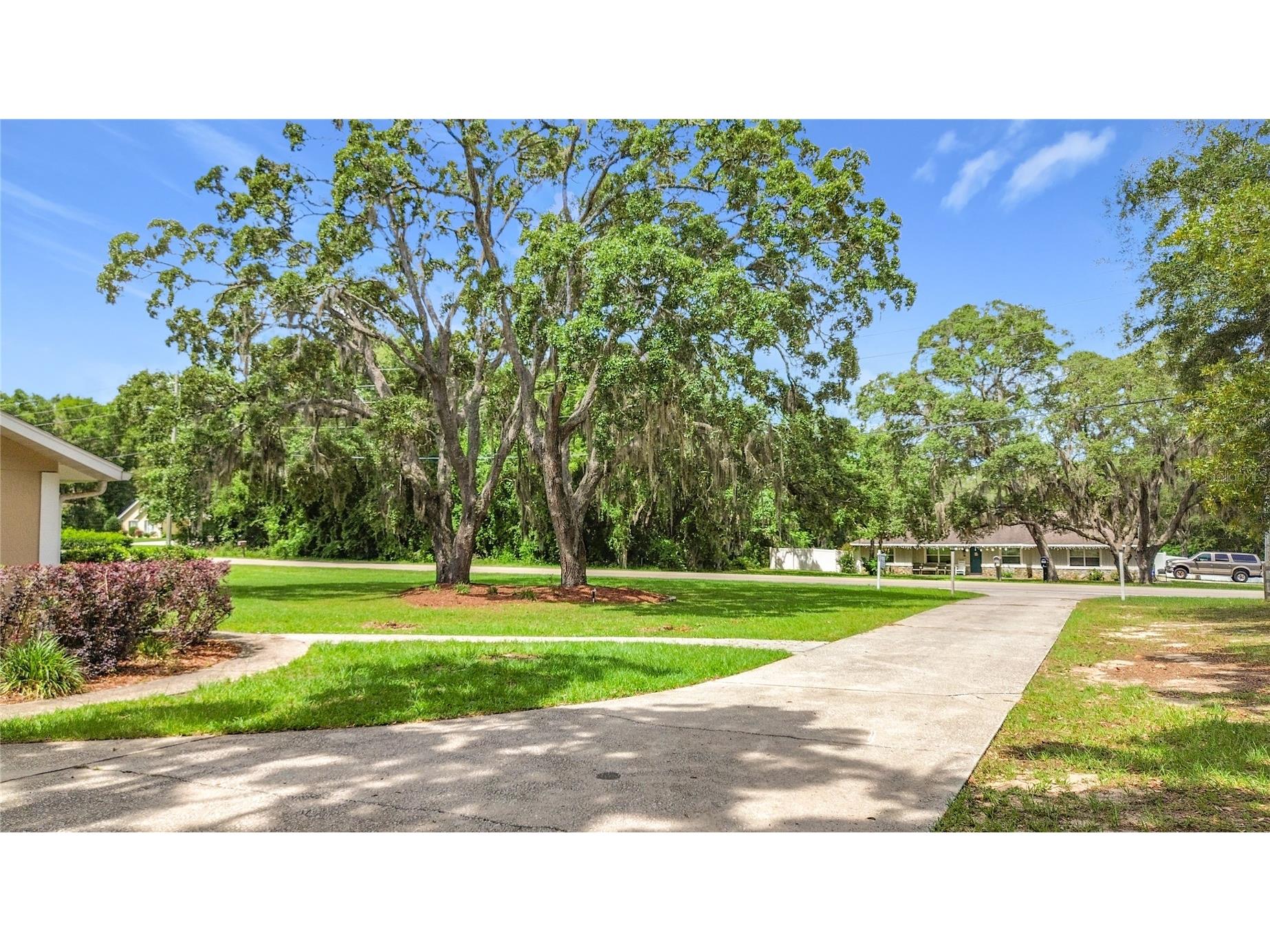 363 N Kensington Avenue Lecanto FL 34461 OM722965 image50