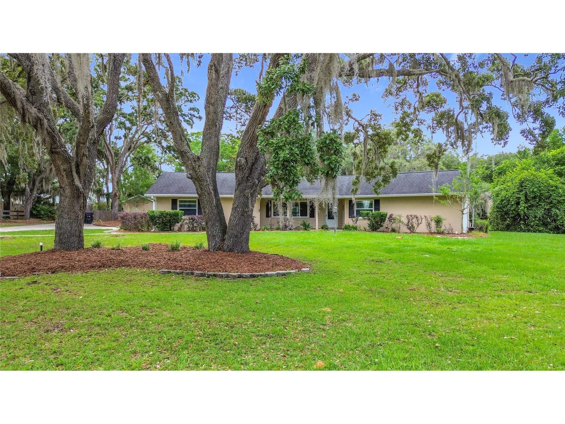 363 N Kensington Avenue Lecanto FL 34461 OM722965 image80