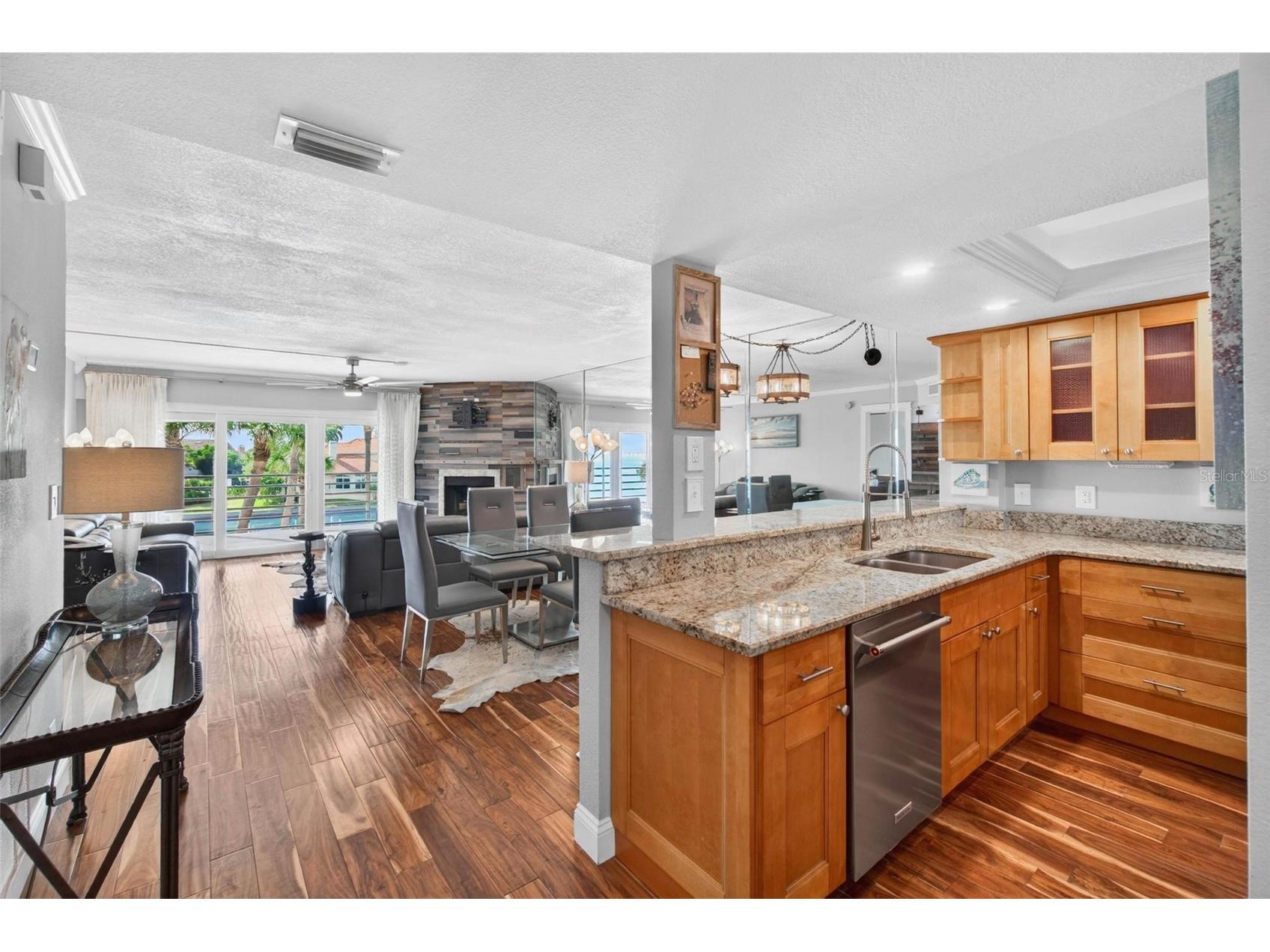 363 Pinellas Bayway S #42 Saint Petersburg FL 33715 TB8505596 image12