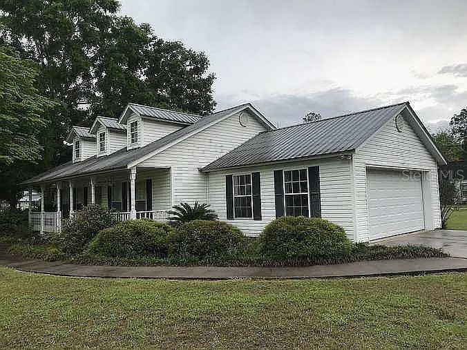 363 SW Monroe Avenue Mayo FL 32066 A4687184 image1