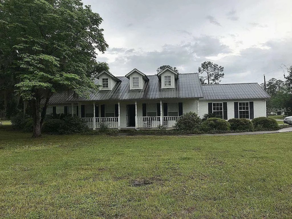 363 SW Monroe Avenue Mayo FL 32066 A4687184 image3