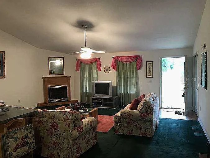 363 SW Monroe Avenue Mayo FL 32066 A4687184 image6