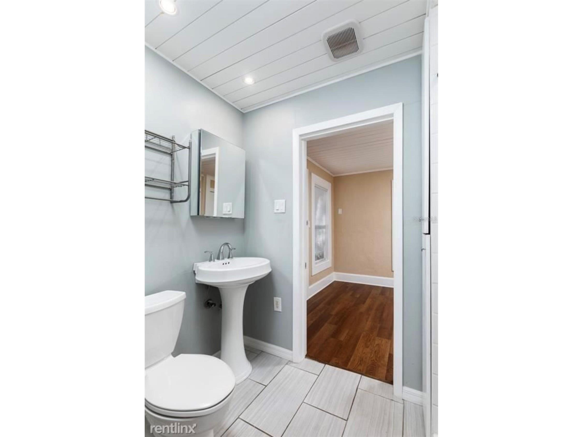 3630 38th Avenue N Saint Petersburg FL 33713 TB8461919 image5