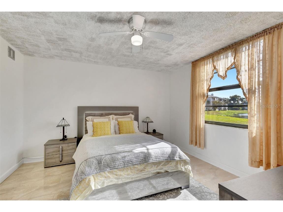 3630 Whitehall Drive #105 West Palm Beach FL 33401 O6363754 image20