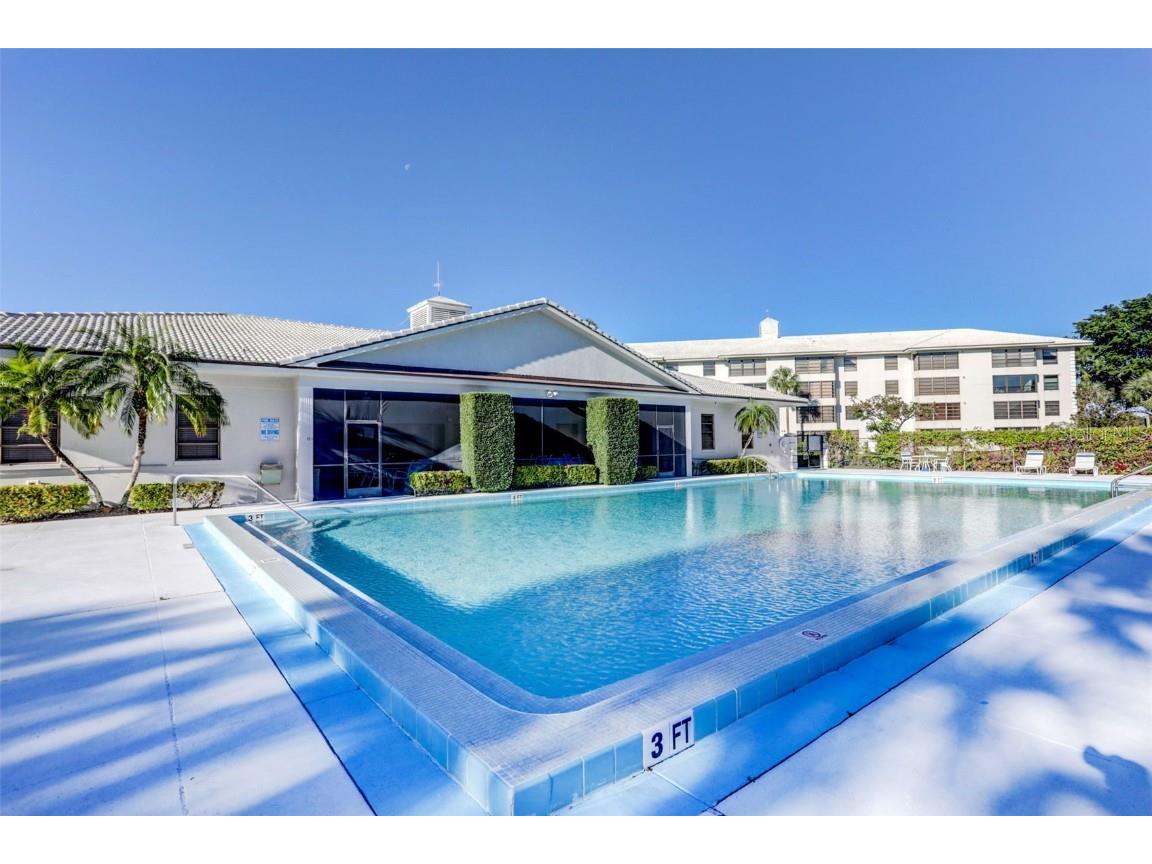 3630 Whitehall Drive #105 West Palm Beach FL 33401 O6363754 image37