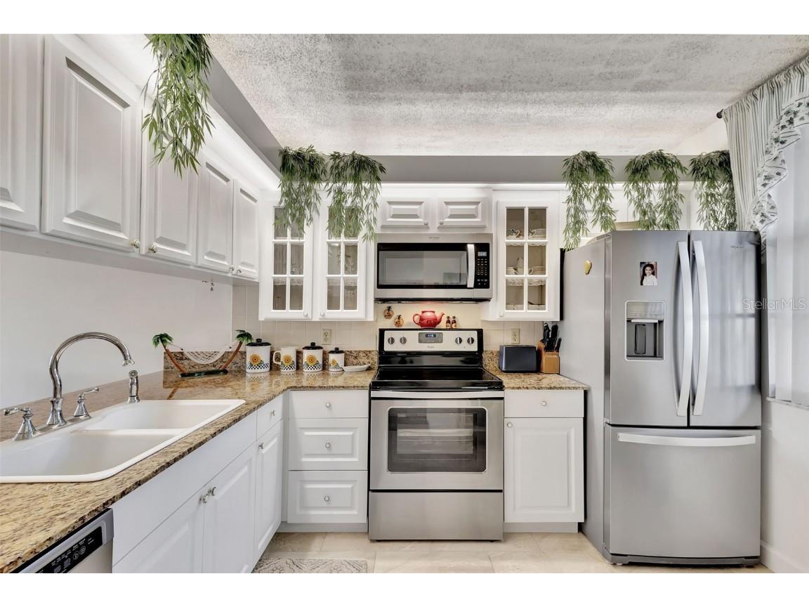 3630 Whitehall Drive #105 West Palm Beach FL 33401 O6363754 image4