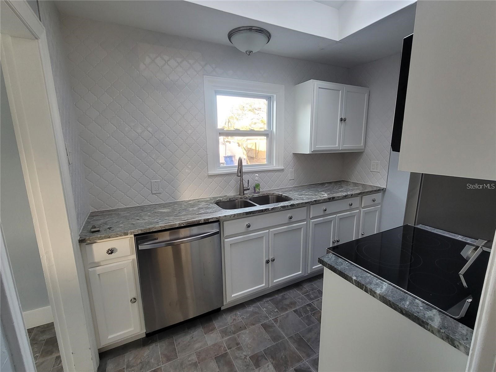 3631 N 4th Avenue N Saint Petersburg FL 33713 TB8520574 image6