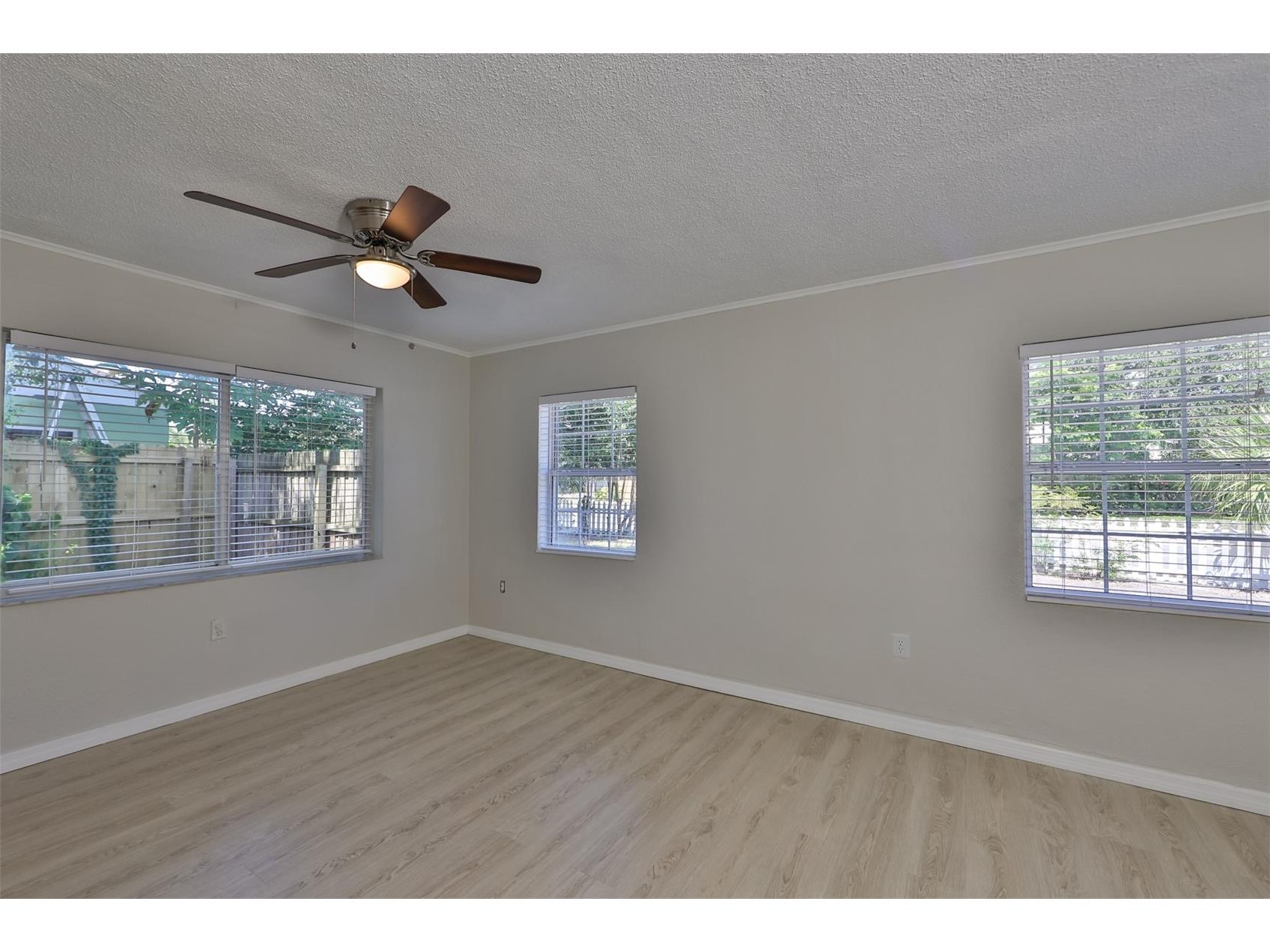 3631 Park Street N Saint Petersburg FL 33710 TB8462937 image23