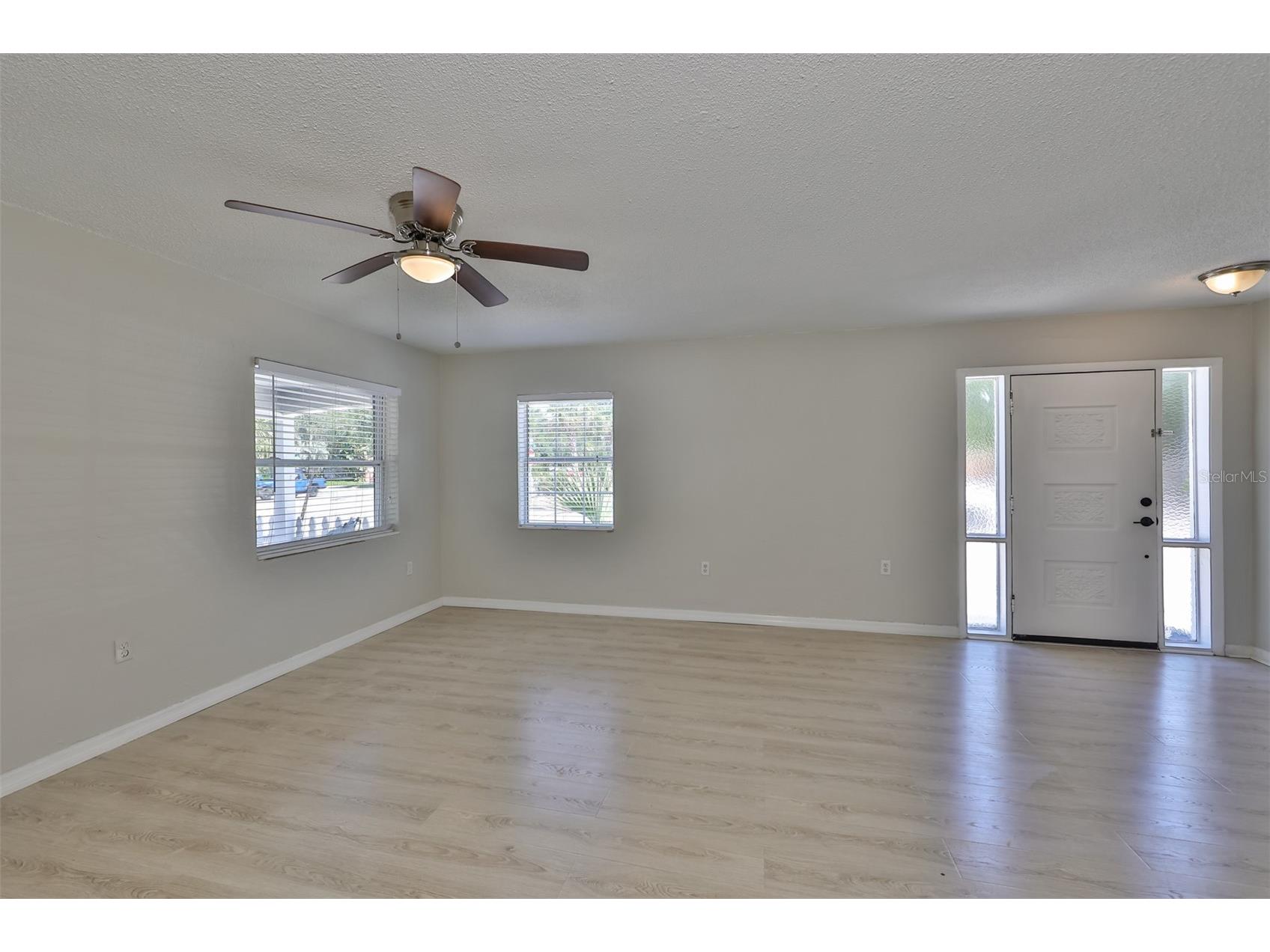 3631 Park Street N Saint Petersburg FL 33710 TB8492106 image11