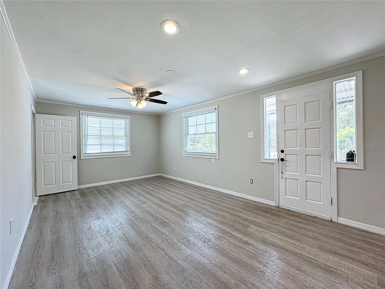 3631 Park Street N Saint Petersburg FL 33710 TB8492106 image49