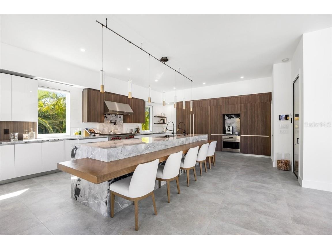 3631 San Remo Terrace Sarasota FL 34239 A4669078 image14