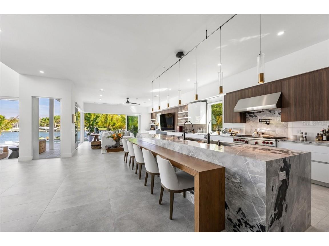 3631 San Remo Terrace Sarasota FL 34239 A4669078 image15