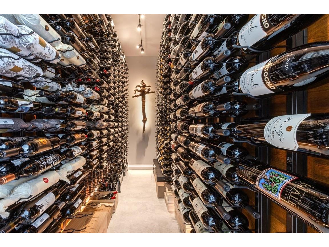 3631 San Remo Terrace Sarasota FL 34239 A4669078 image18