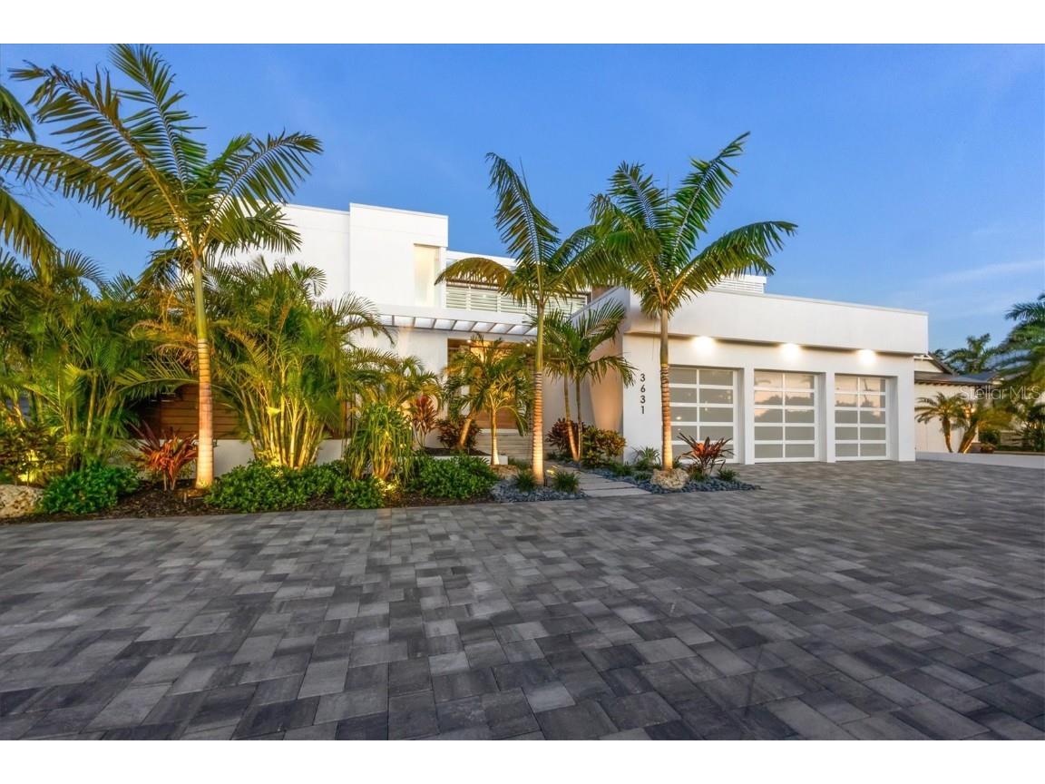 3631 San Remo Terrace Sarasota FL 34239 A4669078 image3