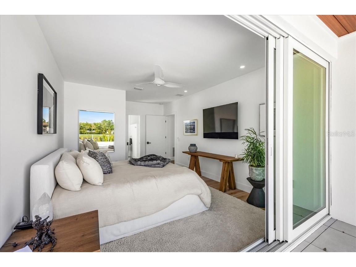 3631 San Remo Terrace Sarasota FL 34239 A4669078 image43