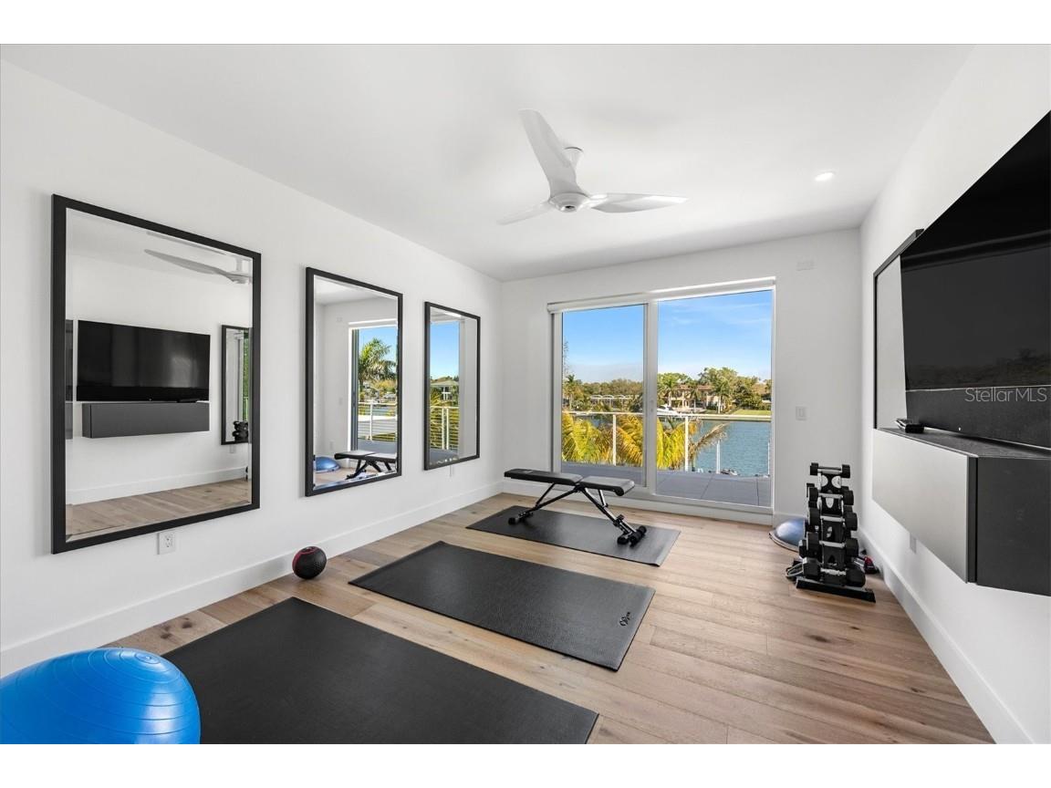 3631 San Remo Terrace Sarasota FL 34239 A4669078 image45