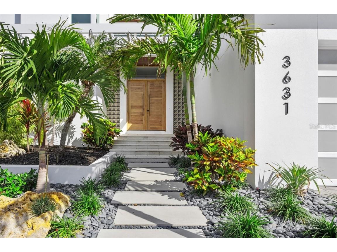 3631 San Remo Terrace Sarasota FL 34239 A4669078 image5