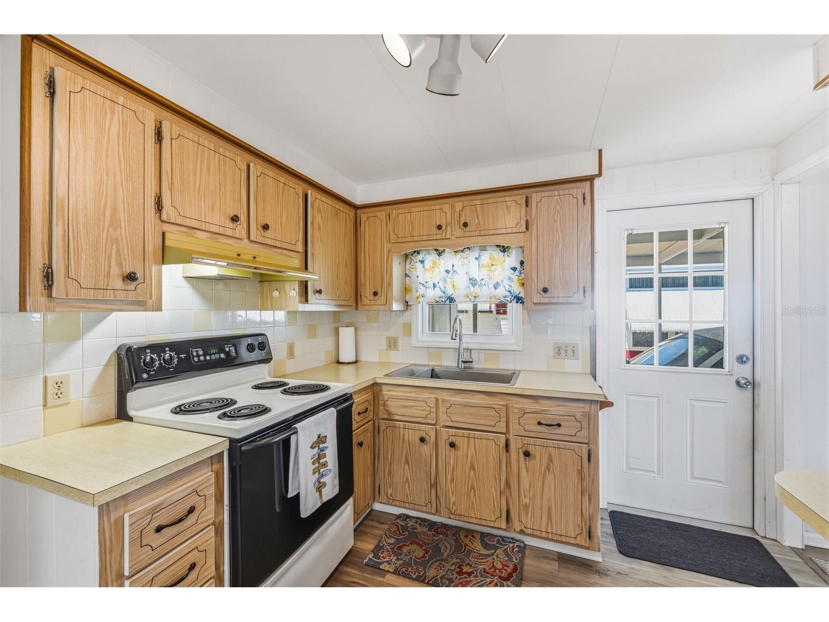 3632 Tiki Drive Holiday FL 34691 TB8502165 image7