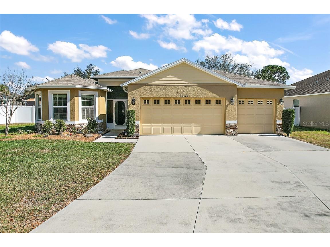 36326 Cavalier Court Grand Island FL 32735 G5065076 image1
