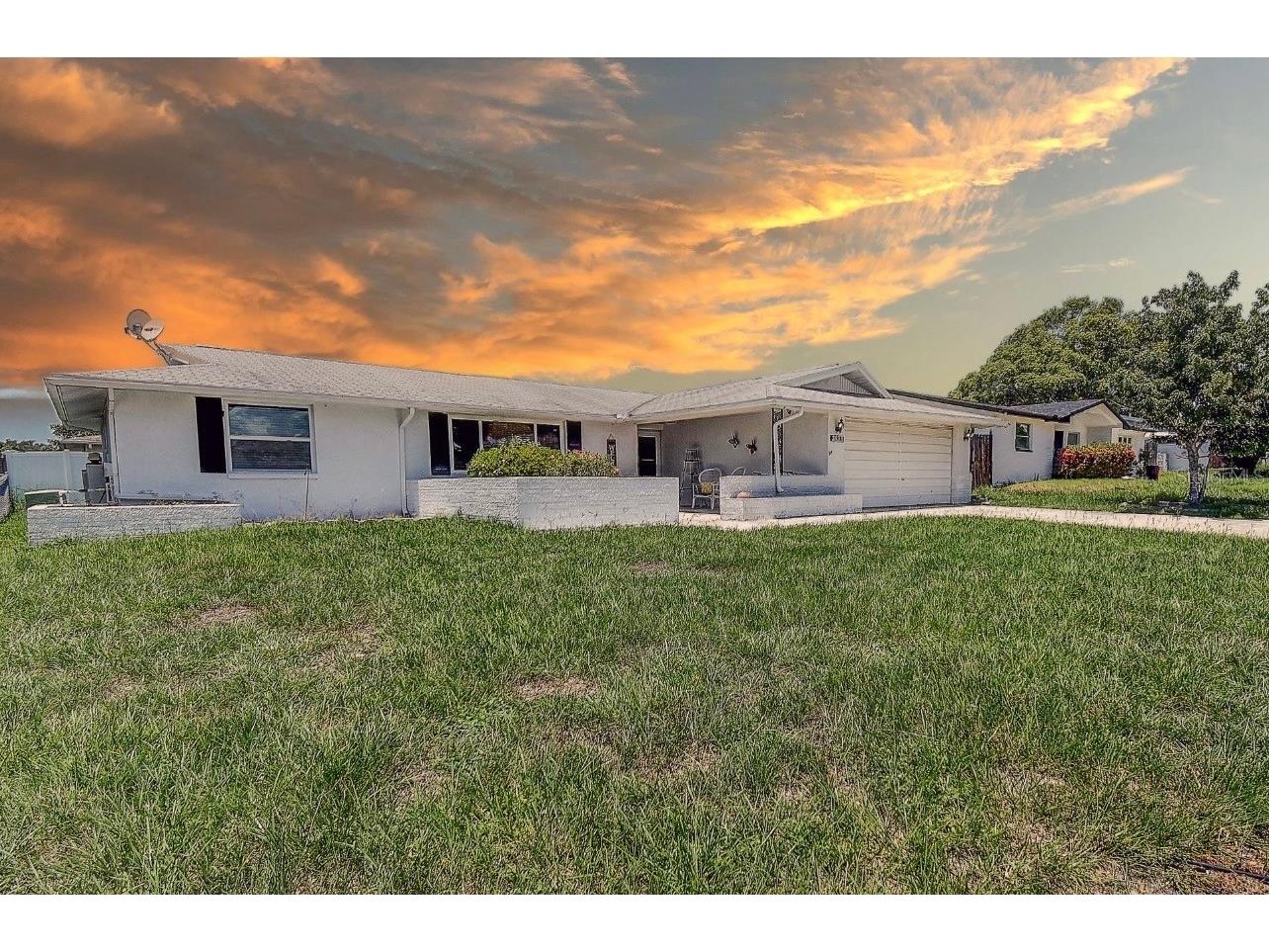 3633 Blackhawk Drive New Port Richey FL 34652 TB8476421 image2