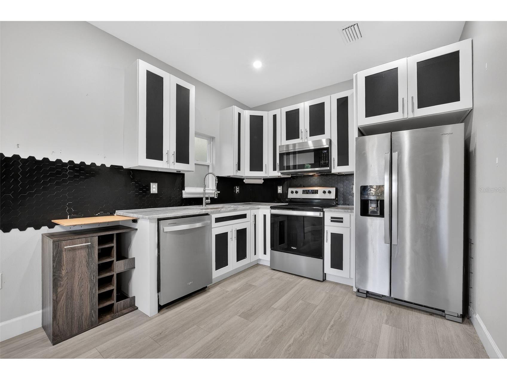 3633 Main Street Sanford FL 32771 O6371995 image7