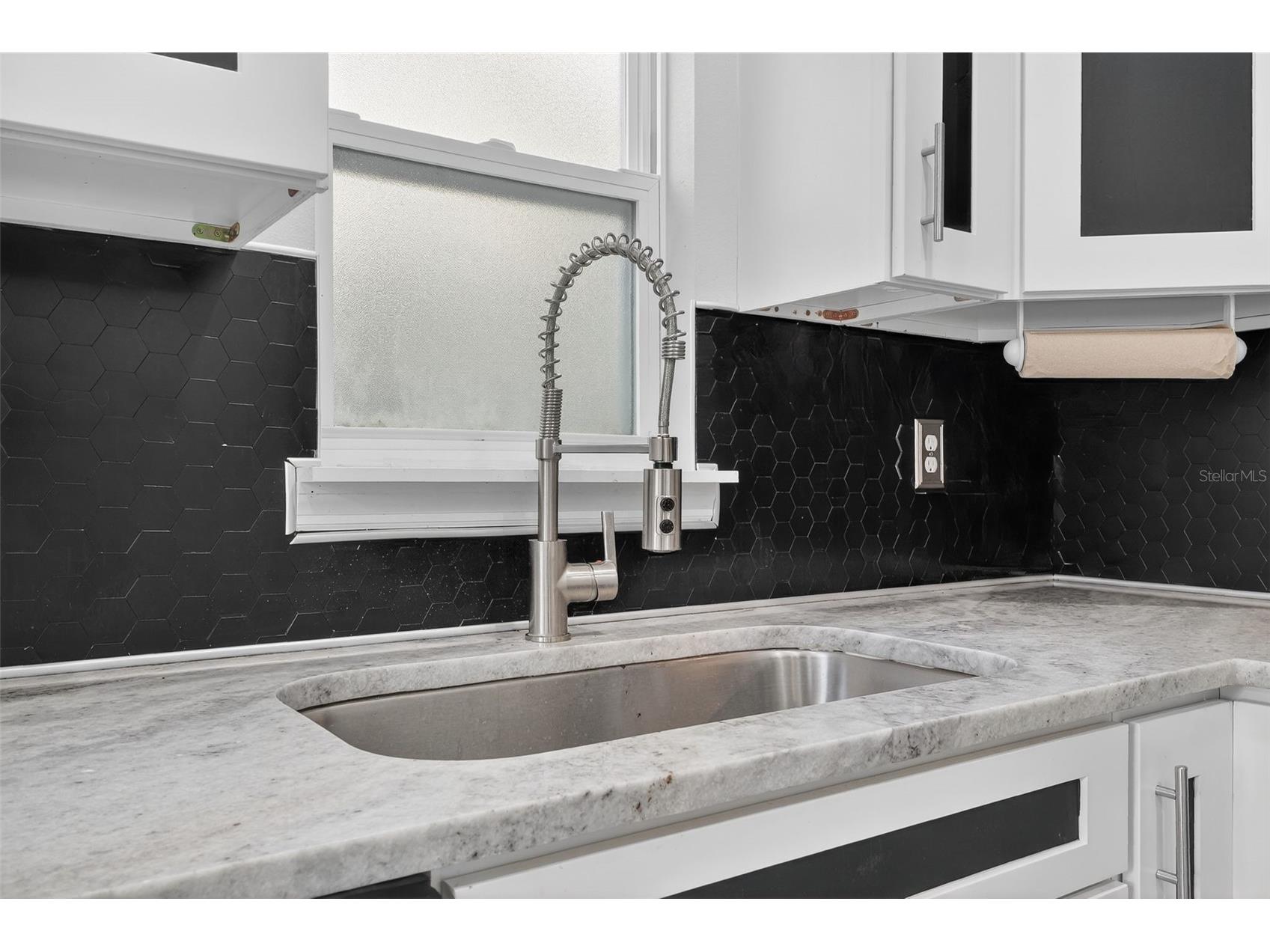 3633 Main Street Sanford FL 32771 O6371995 image8