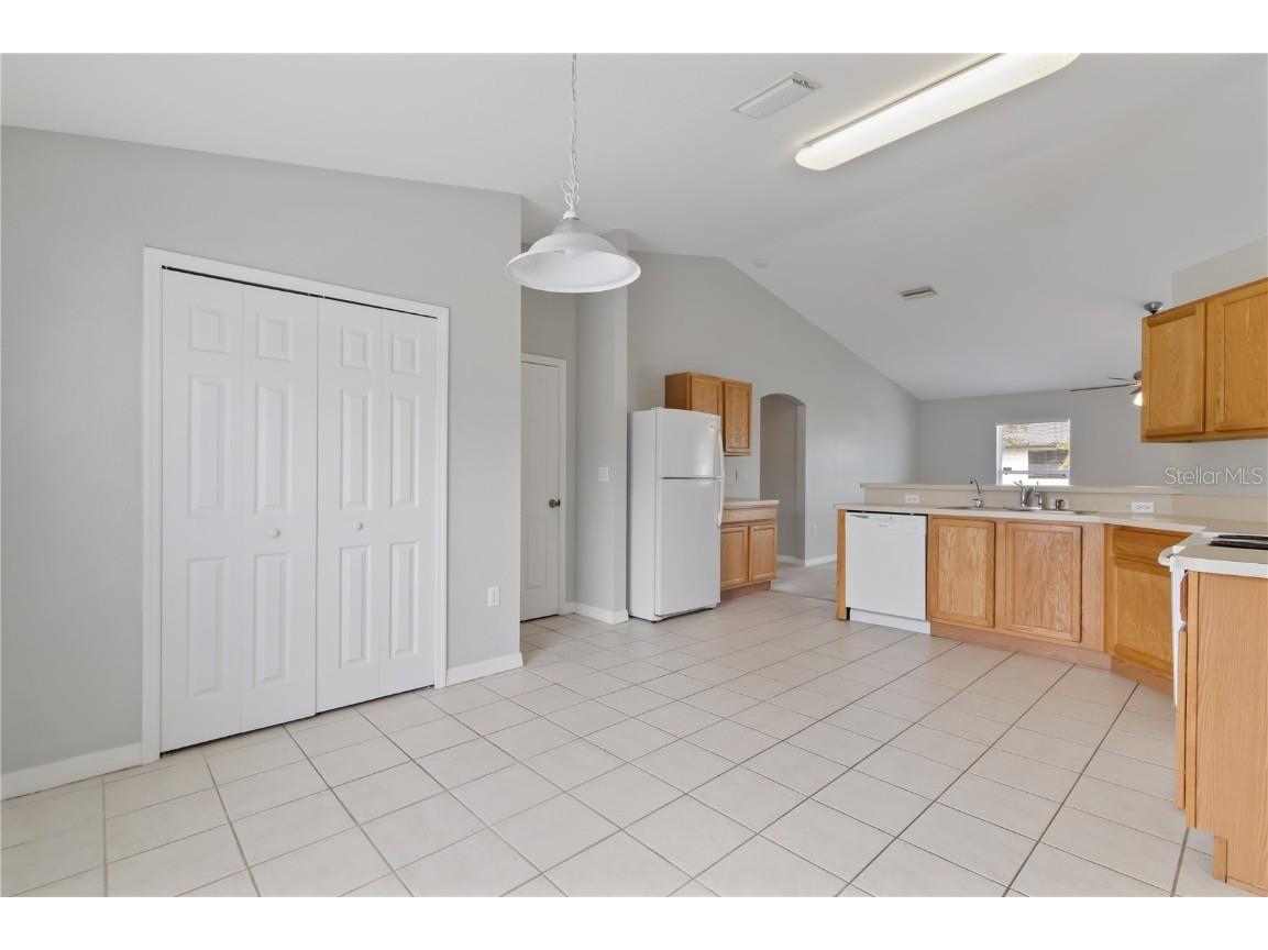 3633 Point Street North Port FL 34286 C7516339 image14