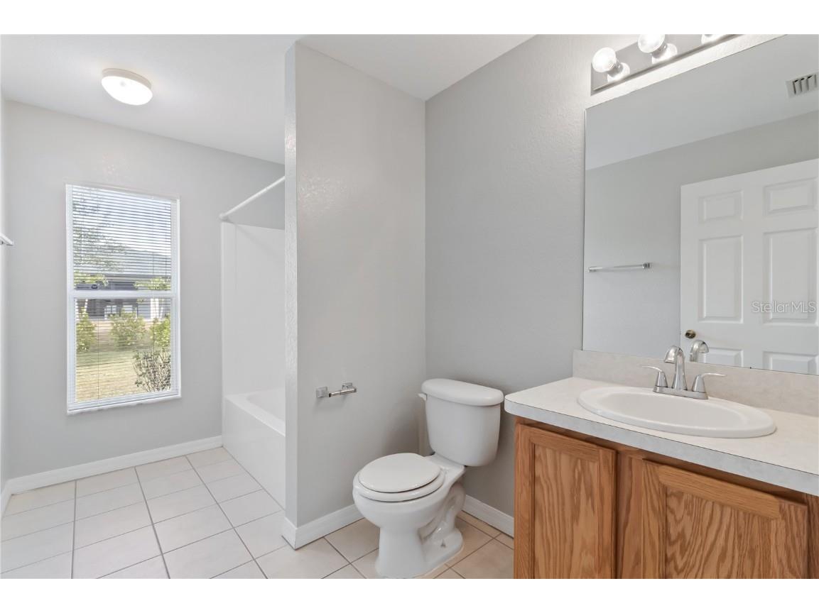 3633 Point Street North Port FL 34286 C7516339 image28