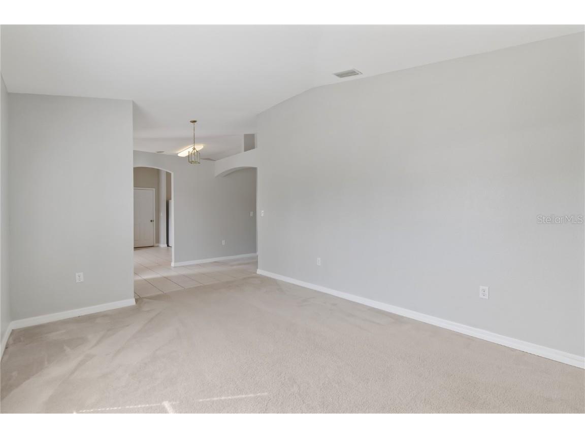 3633 Point Street North Port FL 34286 C7516339 image8