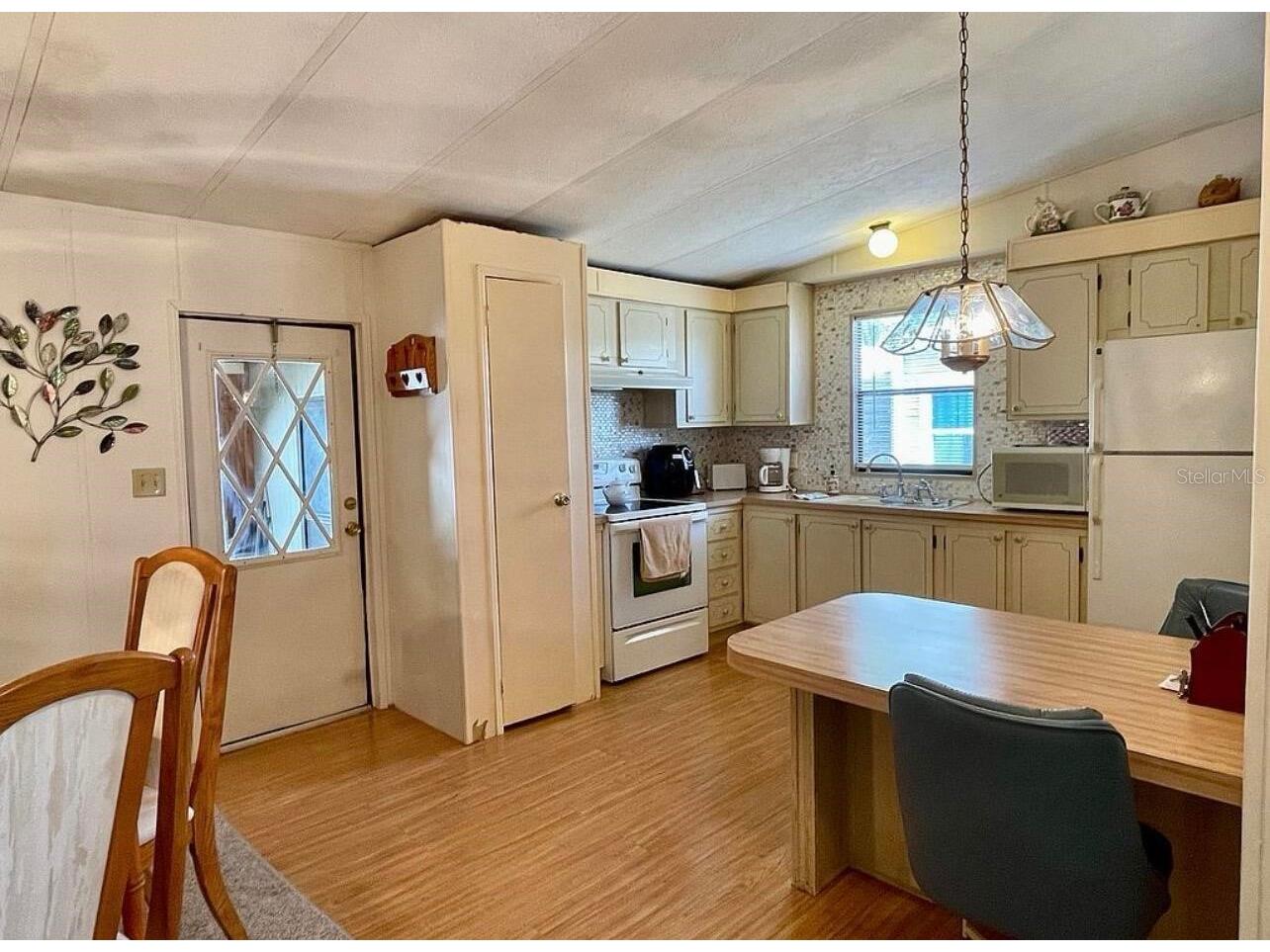 36335 Bonney Drive Zephyrhills FL 33541 O6409206 image11