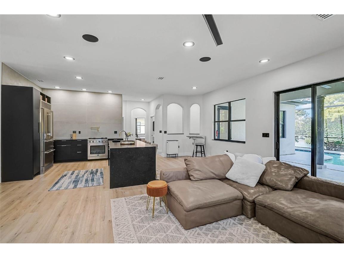 3635 80th Drive E Sarasota FL 34243 A4672698 image27