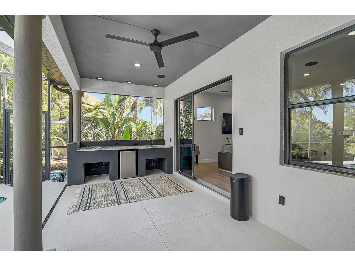 3635 80th Drive E Sarasota FL 34243 A4672698 image43