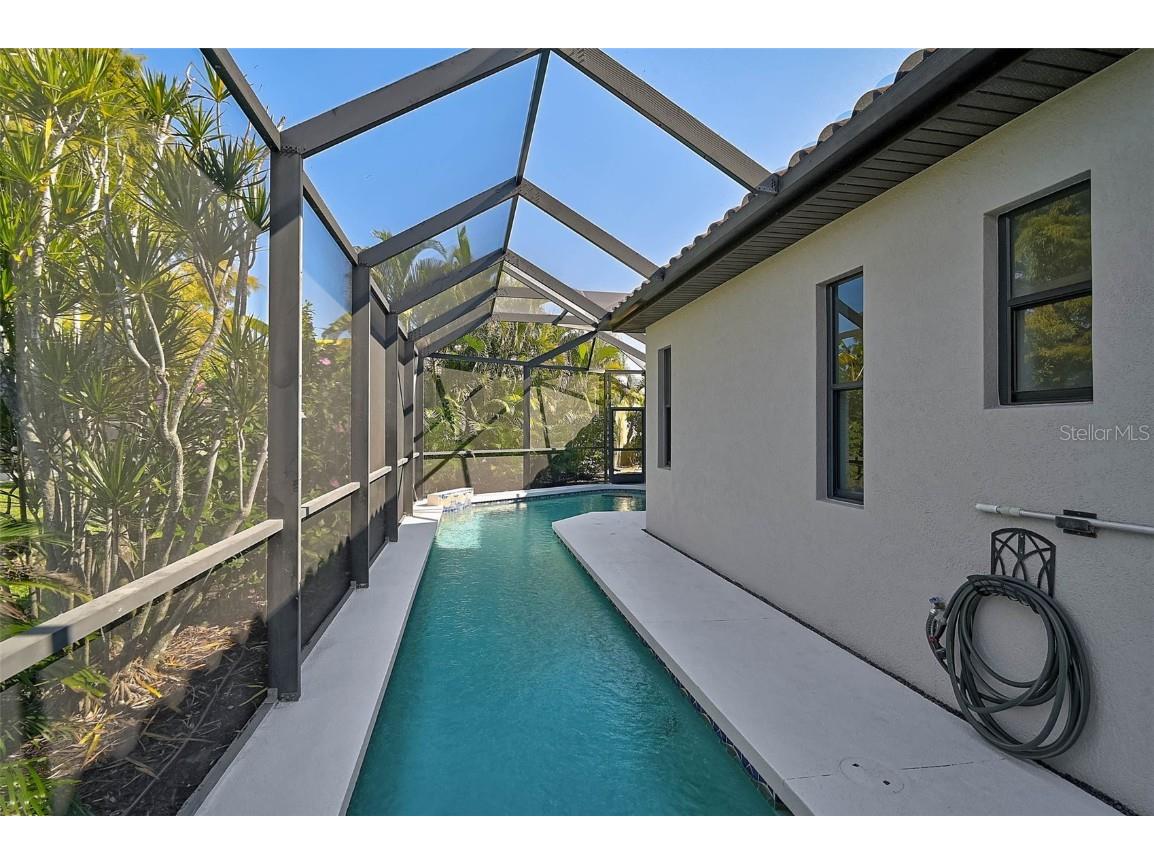 3635 80th Drive E Sarasota FL 34243 A4672698 image47