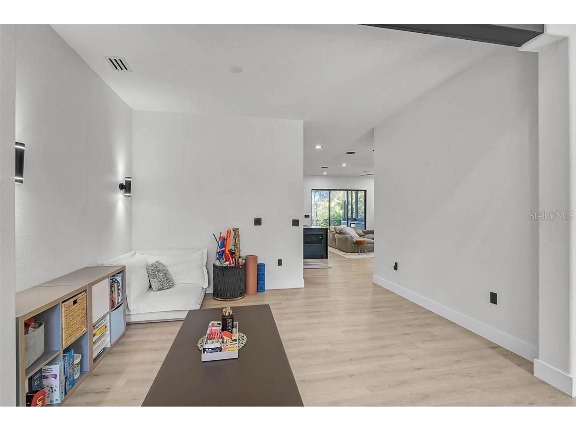 3635 80th Drive E Sarasota FL 34243 A4672698 image7