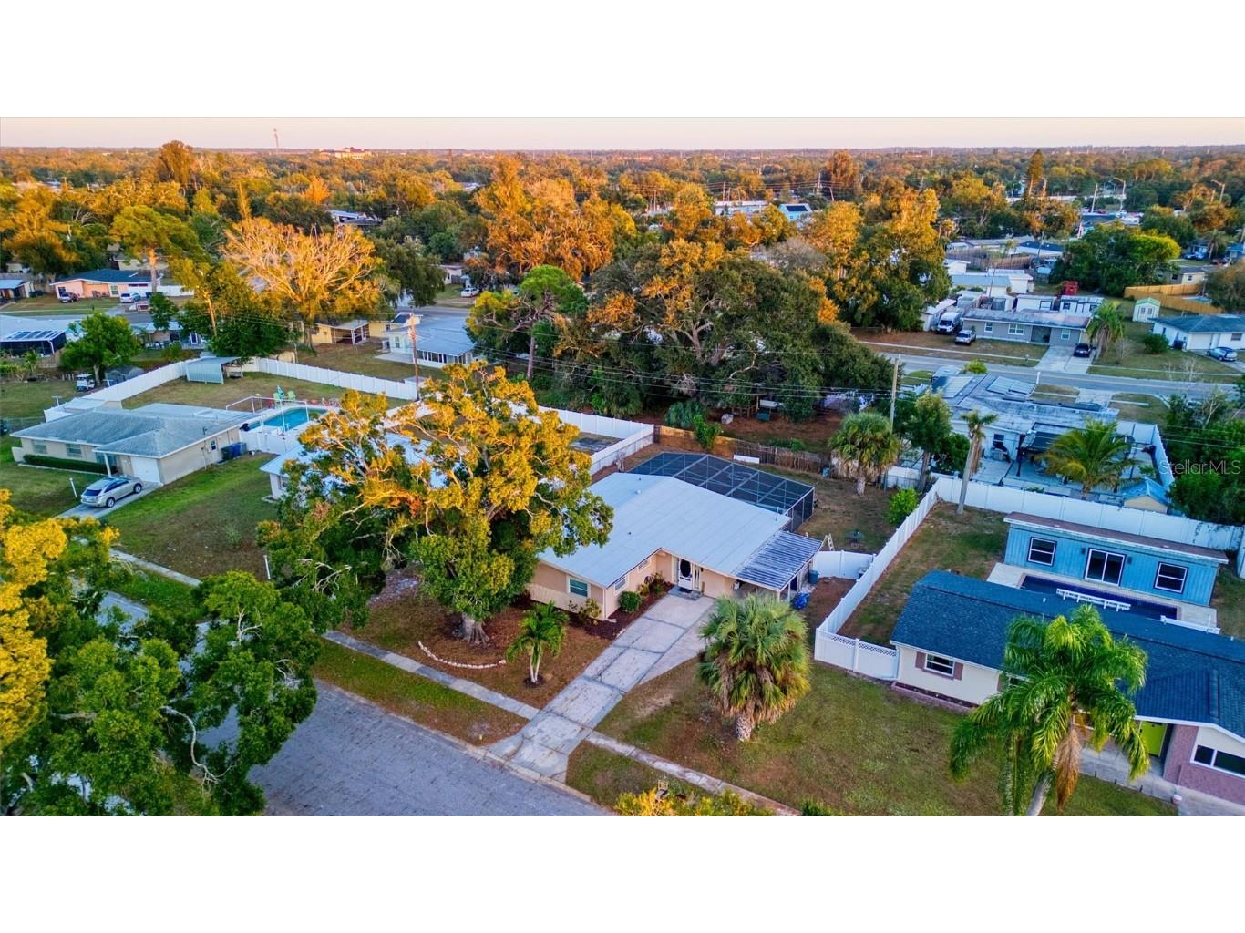 3635 Bali Drive Sarasota FL 34232 A4671373 image33