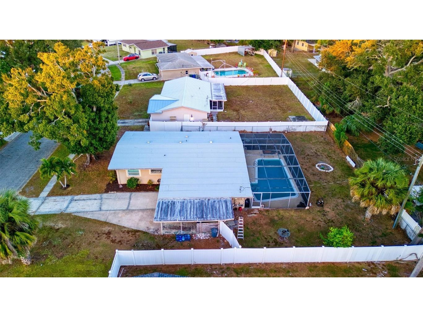 3635 Bali Drive Sarasota FL 34232 A4671373 image35