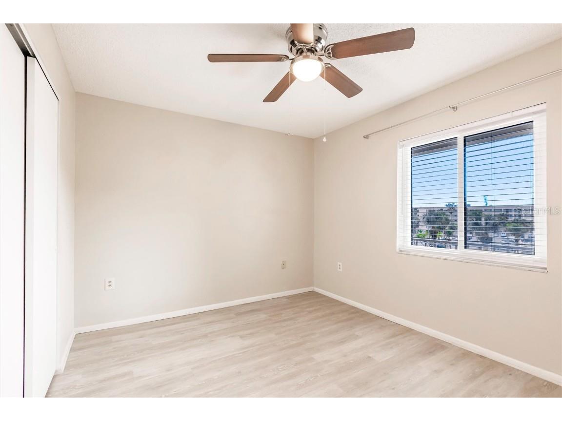 3635 Lake Bayshore Drive #J-410 Bradenton FL 34205 A4656505 image23