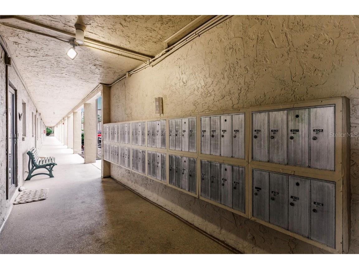 3635 Lake Bayshore Drive #J-410 Bradenton FL 34205 A4656505 image34