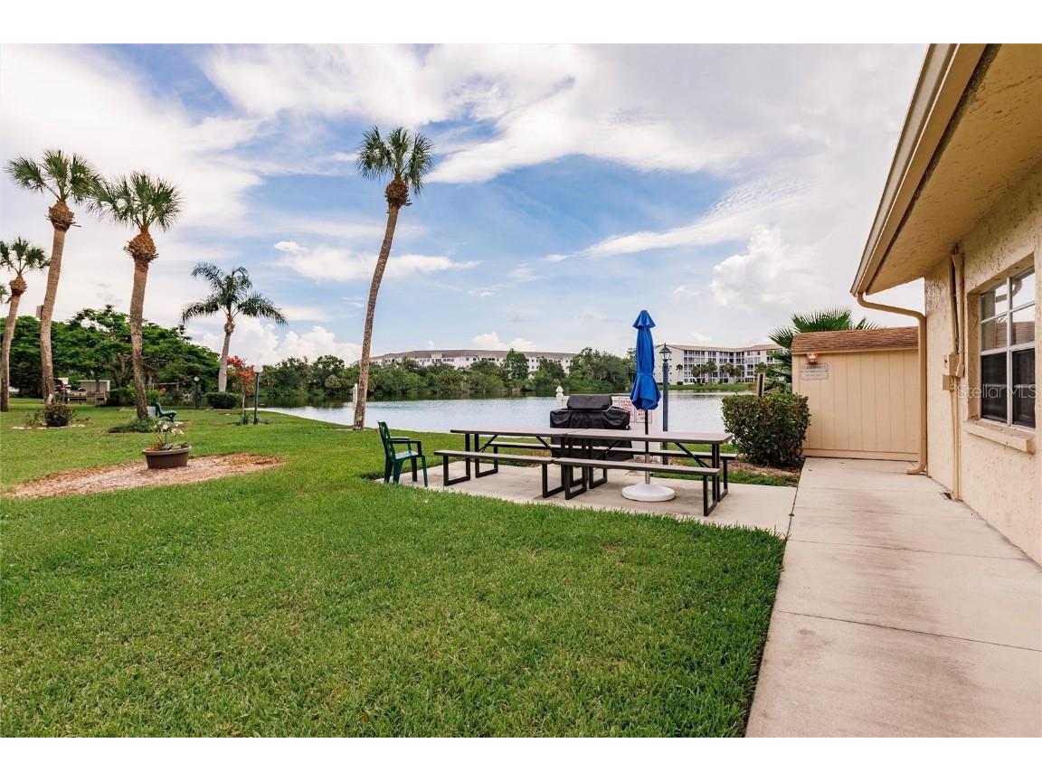3635 Lake Bayshore Drive #J-410 Bradenton FL 34205 A4656505 image53